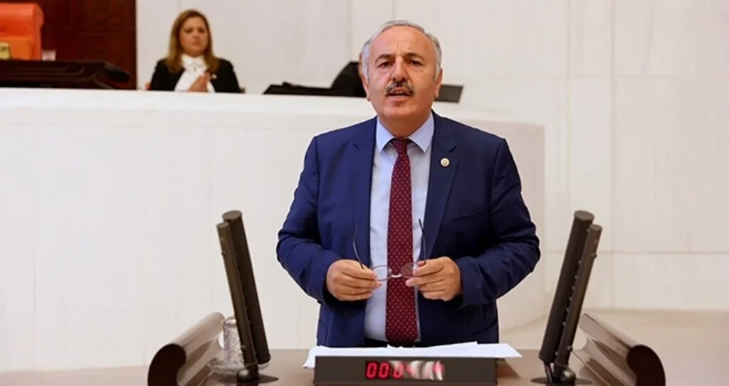 İYİ Parti Samsun Milletvekili Bedri Yaşar 10 Ocak Çalışan Gazeteciler Günü'nü Kutladı