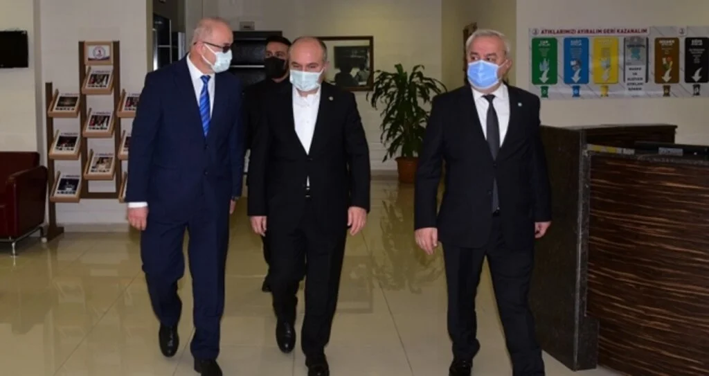 İYİ Parti'den Rektör Ünal'a ziyaret 