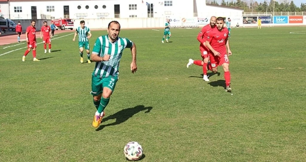 3. Lig 3. Grup: Çarşambaspor: 1 - Yalovaspor: 2
