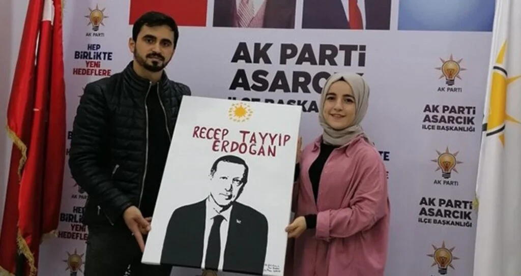 AK Partili başkana 'Erdoğan' portresi