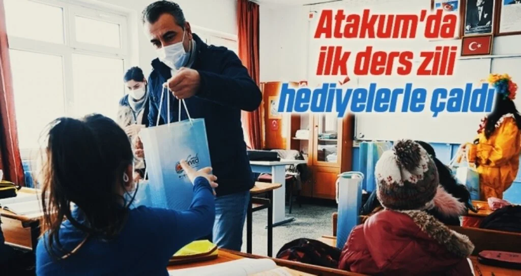 Atakum'da ilk ders zili hediyelerle çaldı
