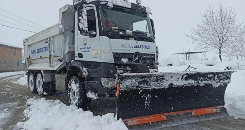 Bafra'da kar mesaisi