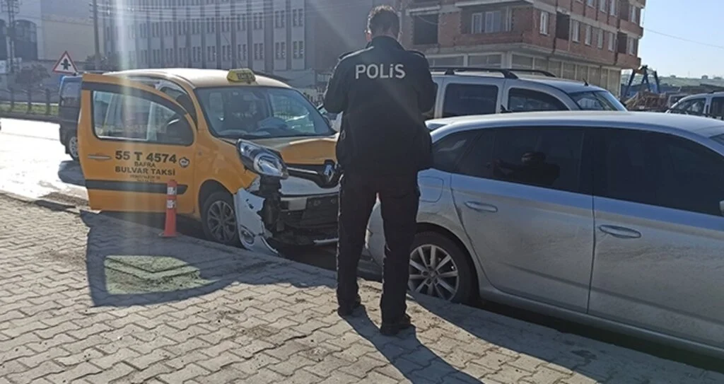 Bafra'da zincirleme kaza: 1 yaralı