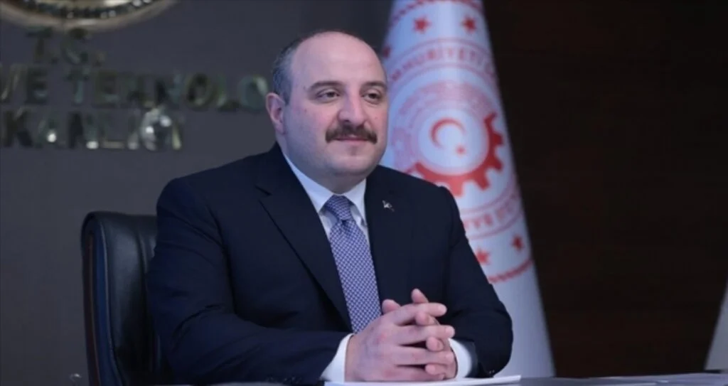 Bakan Varank: E-ticaret hacmi yüzde 93 gibi rekor bir artış gösterdi