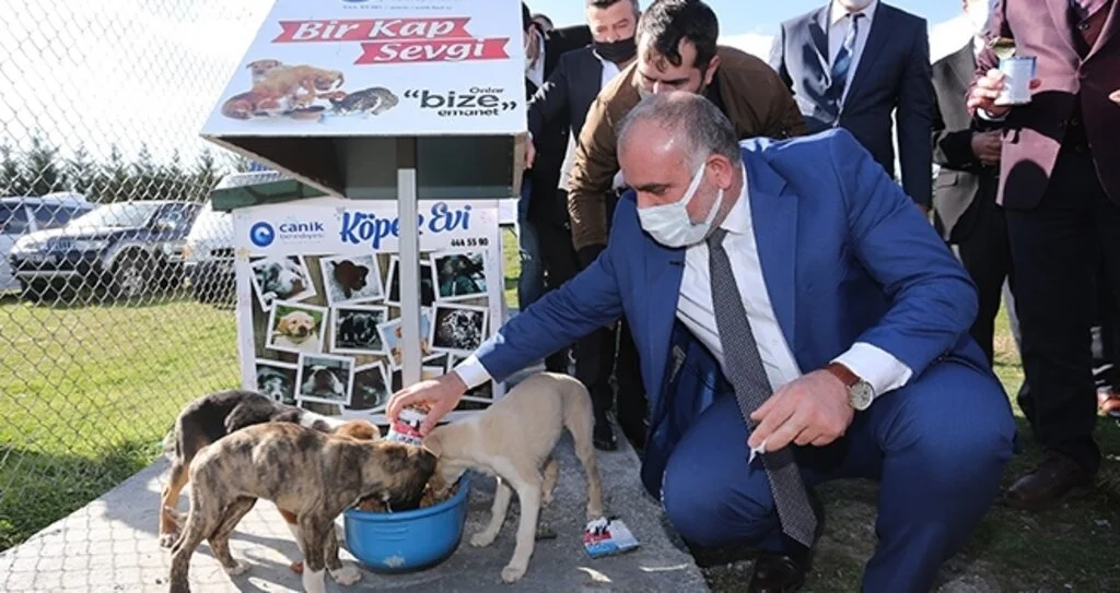 Canik’te can dostlar mutlu