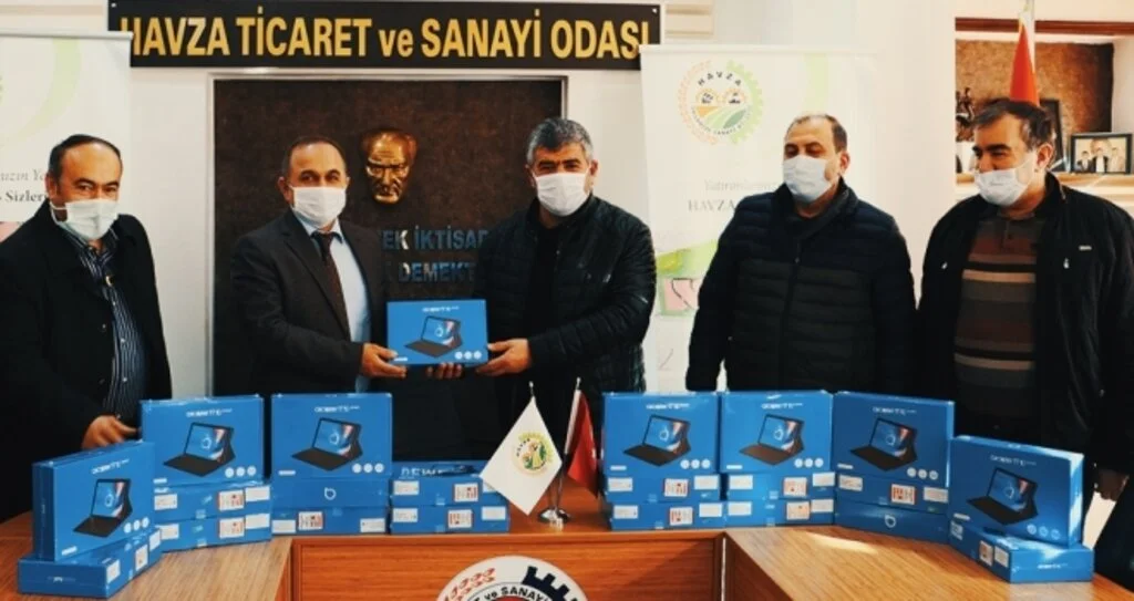 Havza TSO'dan tablet desteği