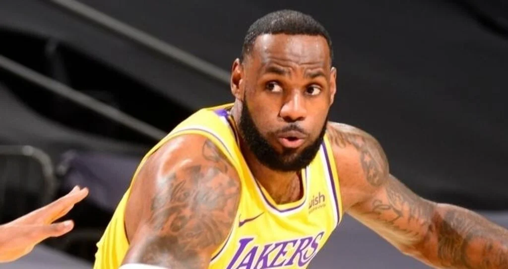 Herkes Lebron'u Konuşuyor