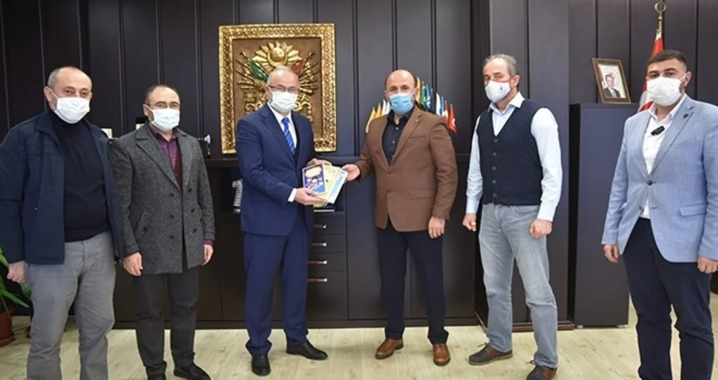 Rektör Ünal Yıldız Kulübü'nü Ağırladı