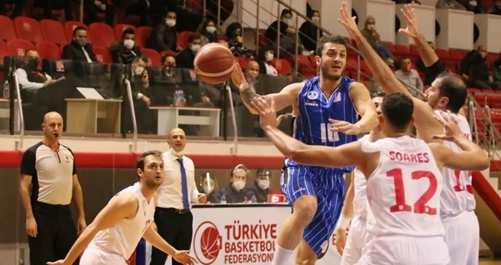 Samsunspor Basketbol: 74 - Kocaeli BB Kağıtspor: 71