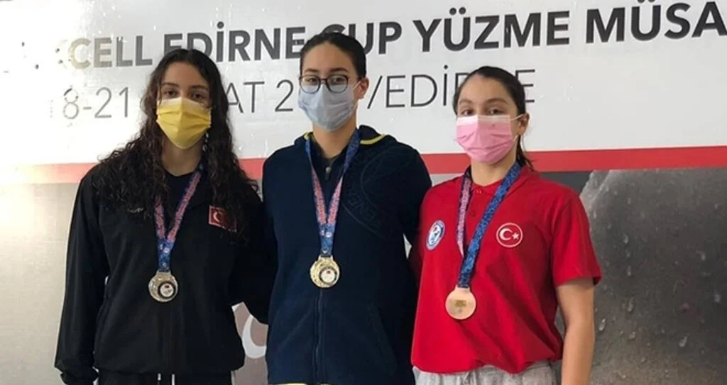 Talya Erkan İki Bronz Madalya