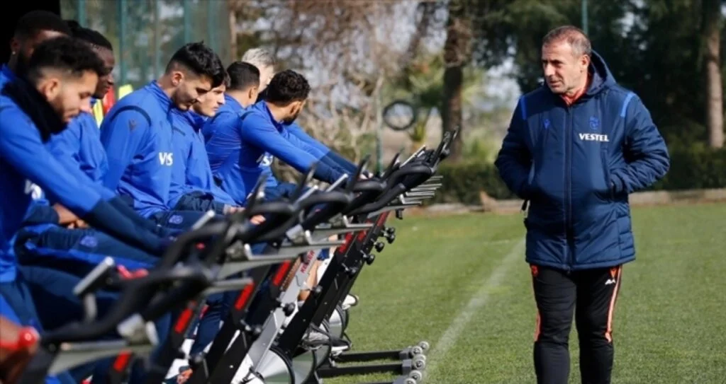 Trabzonspor'da Abdullah Avcı'ya övgü