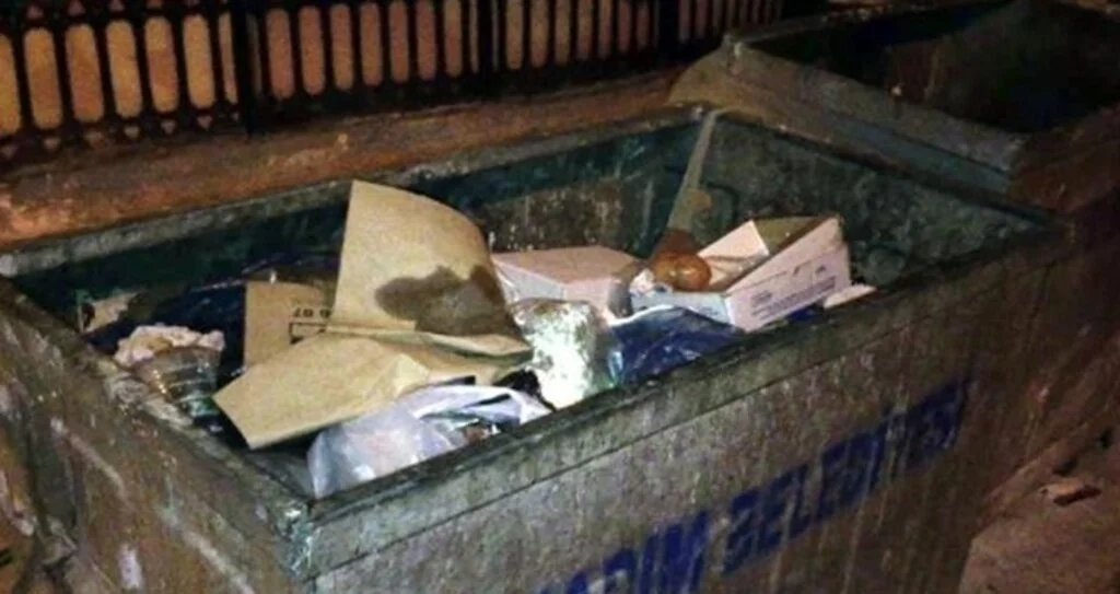 VİCDANSIZLAR! Samsun'da Bebeği Çöp Konteynerine Bıraktılar