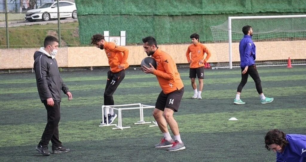 Atakumlu Sporcular Sıkı Çalışıyor