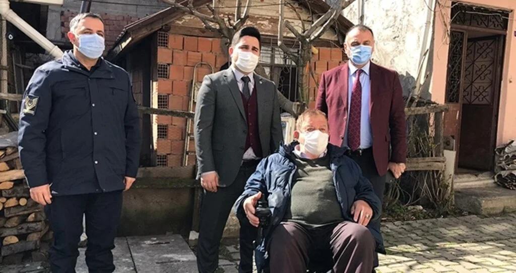 Başkan Akgül yüzleri güldürdü 