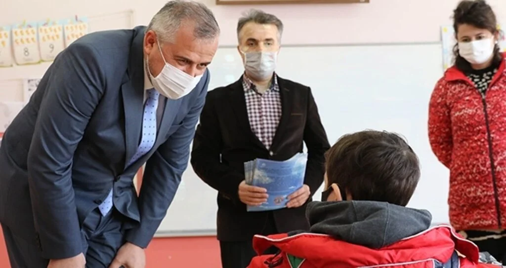 'Başkan amca ile küçük kahramanlar iş başında'