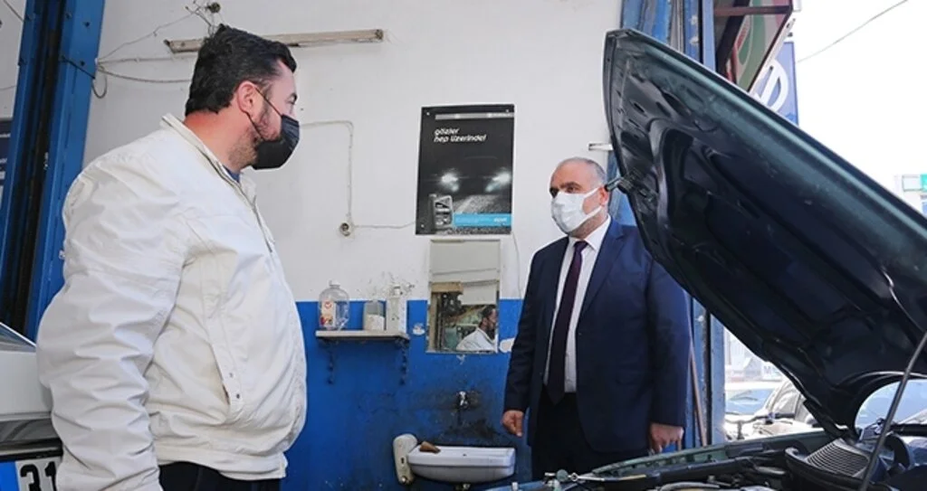 Başkan Sandıkçı esnaf ziyaretinde 