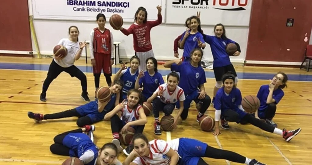 Canik'in Yıldızları Durmak Bilmiyor
