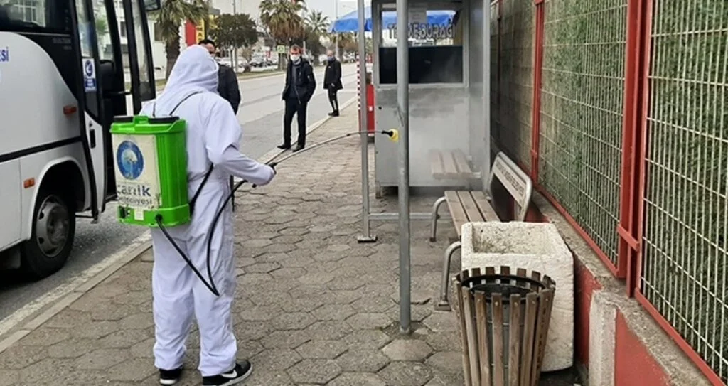 Canik’te 7 bin 442 bina dezenfekte edildi