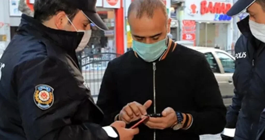 Çok yüksek riskli iller arasında bulunuyor! Validen '14 gün' evde kalın çağrısı