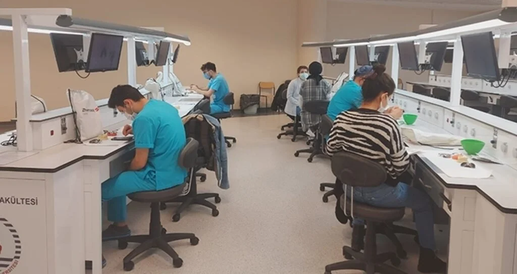 Diş Hekimliğinde Sürekli Eğitim Seminerleri