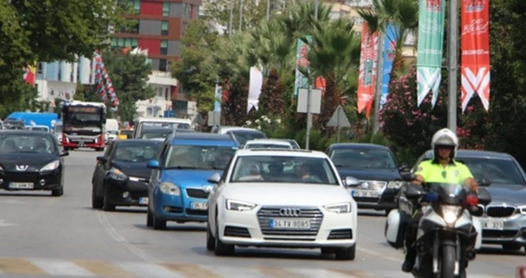 Pandemi Samsun'da araç sayısını yükseltti 