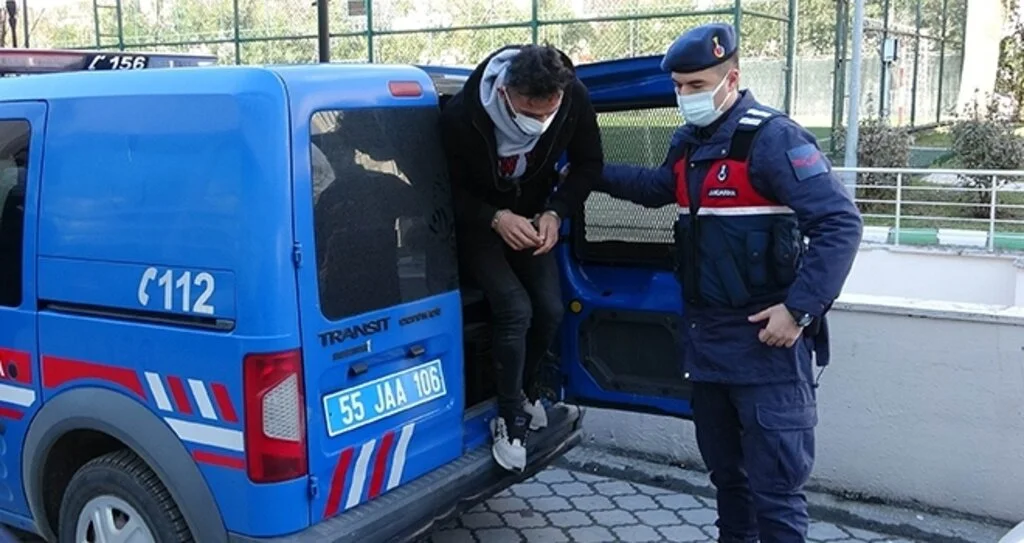 Samsun'da jandarmadan DEAŞ operasyonu: 2 gözaltı