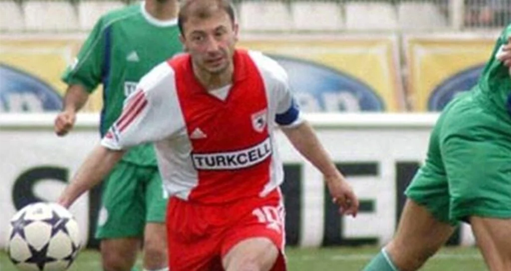 Samsunspor efsanesi Serkan Aykut'tan 'Kral' hareket
