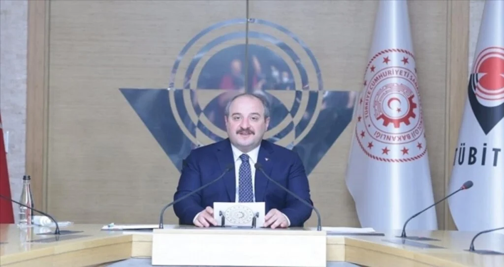 Sanayi ve Teknoloji Bakanı Mustafa Varank: Programlarımızla Türkiye'ye beyin göçünü özendiriyoruz