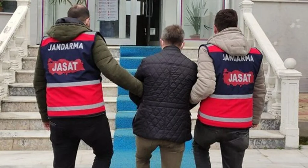 6 yıl 3 ay cezası bulunan şahsı jandarma yakaladı