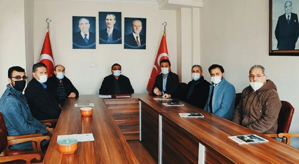 AK Parti Havza İlçe Başkanı Kadir Kayan'dan MHP'ye taziye ziyareti