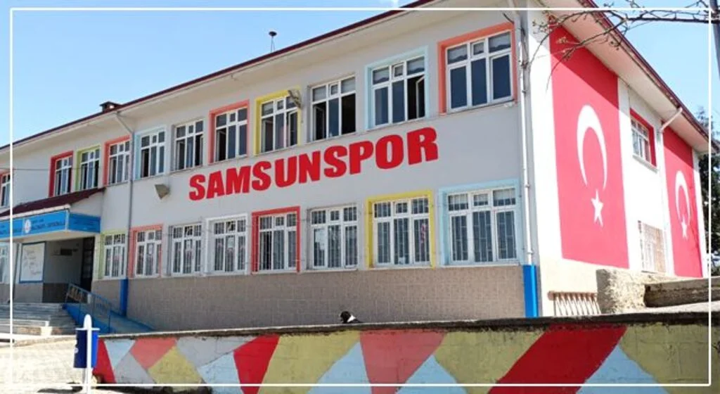 Bu okul Samsunspor fanatiği!