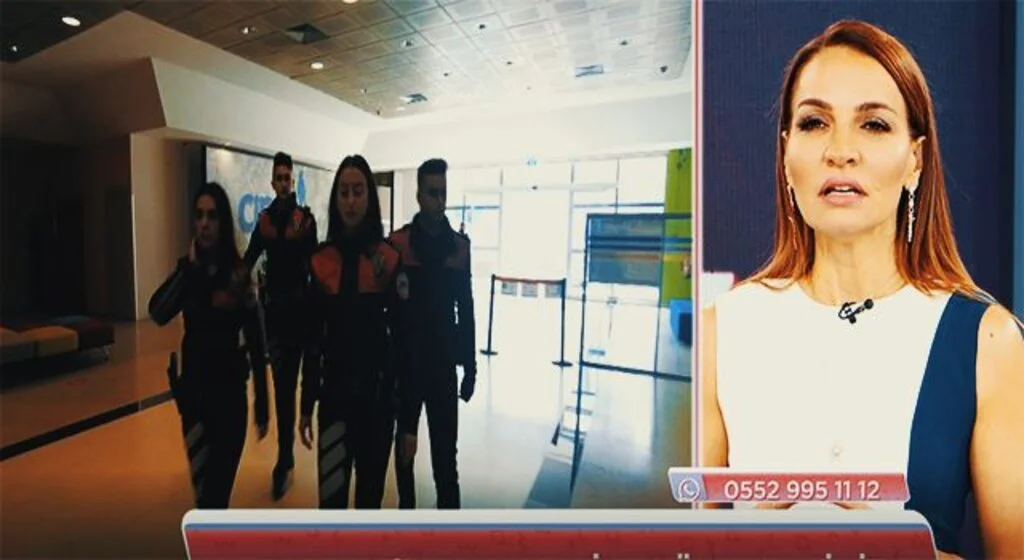 Canlı Yayında Polisler Stüdyoyu Bastı!