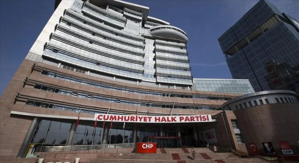 CHP 'Hep Birlikte' projesi ile gençlerin sorunlarının çözüm yollarını arayacak