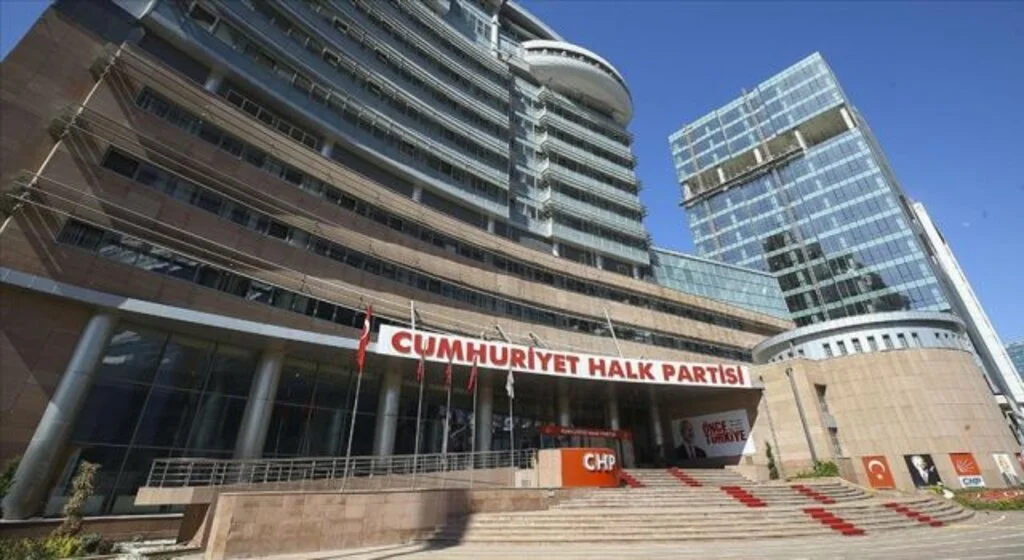 CHP'den emekliler ve asgari ücretliler için 'sosyal refah' teklifi