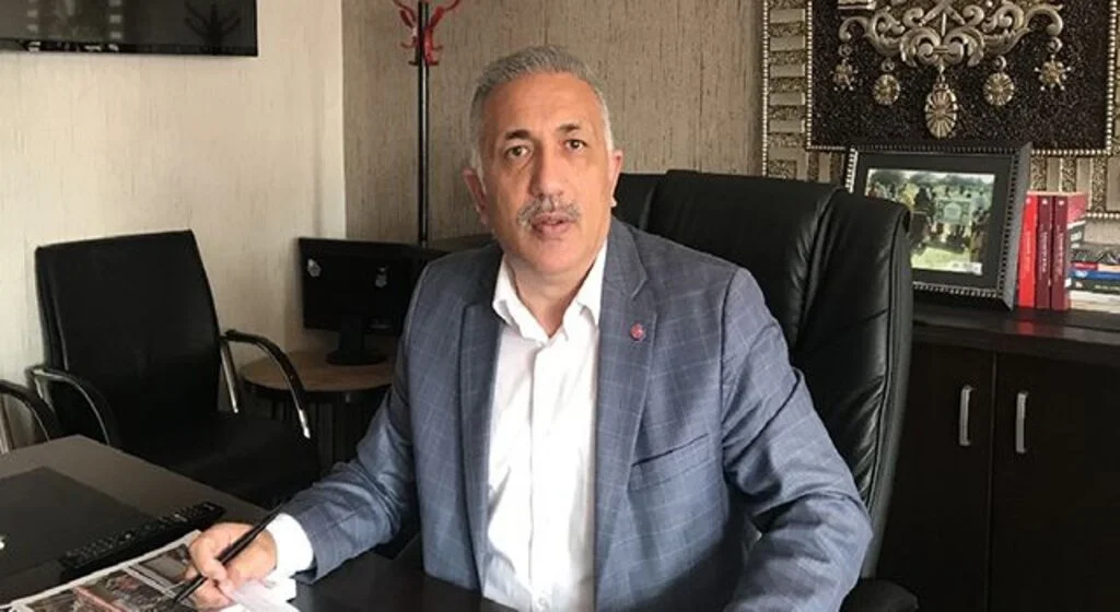 Diyanet Sen'den 104 eski amiralin yayınladığı bildiriye kınama
