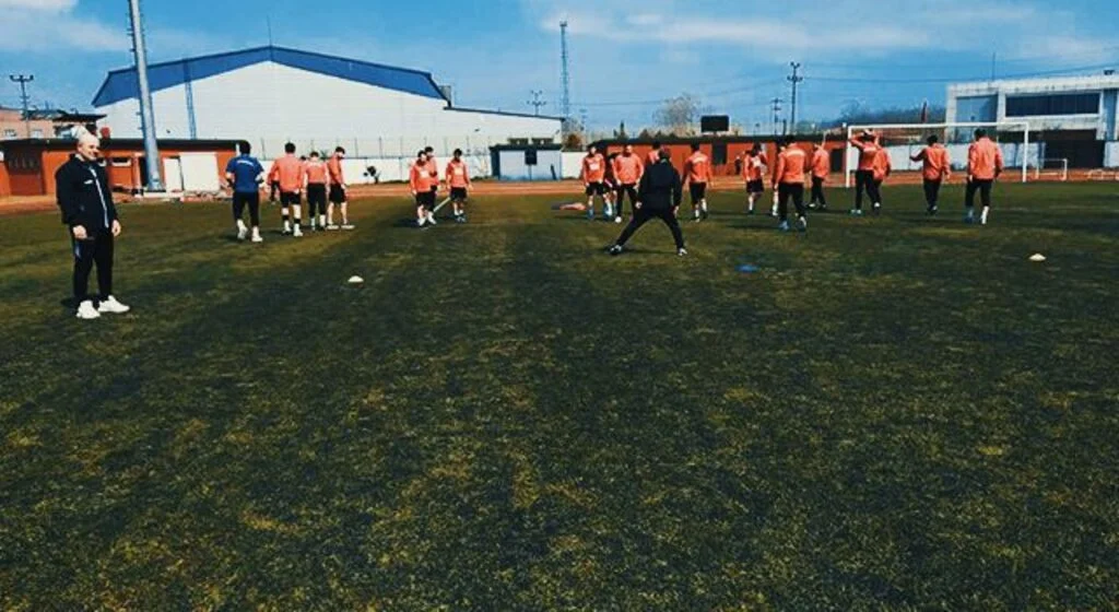 Evcispor Tempolu Çalışıyor