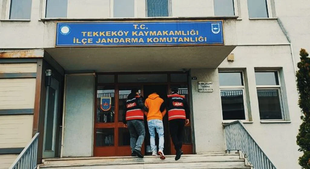 Hırsızlık şüphelisi jandarma takibinden kaçamadı