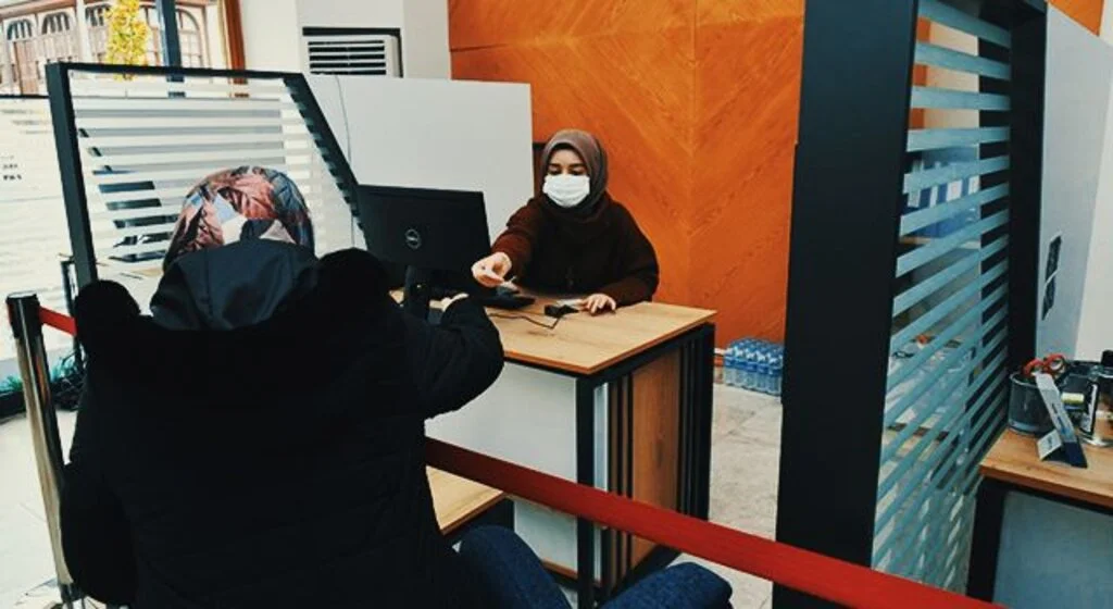 İşverenlere nitelikli personel Büyükşehir'den