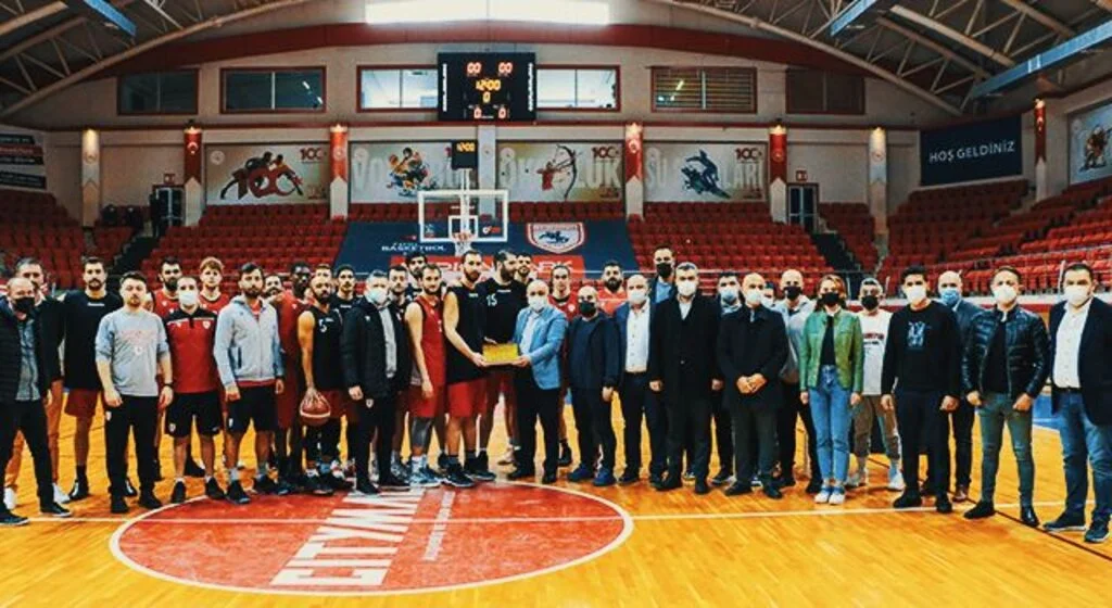Kasapoğlu'ndan Tatlı Ziyaret