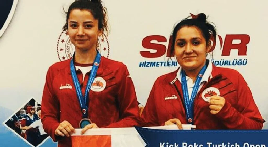 Kick Boks'ta Gururumuz Oldular