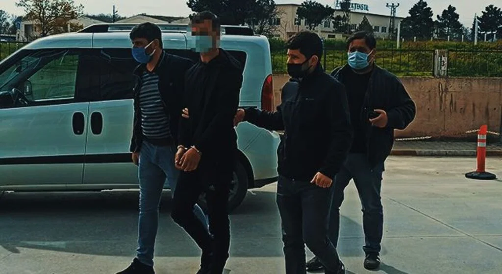 Muhtarı bıçaklayan zanlı tutuklandı