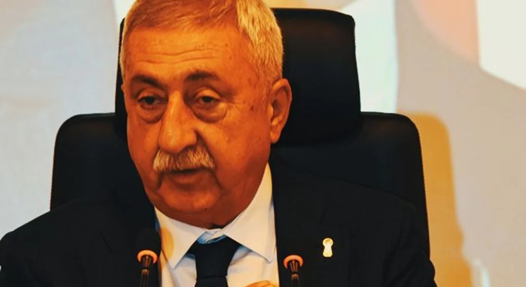 Palandöken: Günlük Kullanım Zorunluluğu Olan Maskeden KDV Alınmamalı