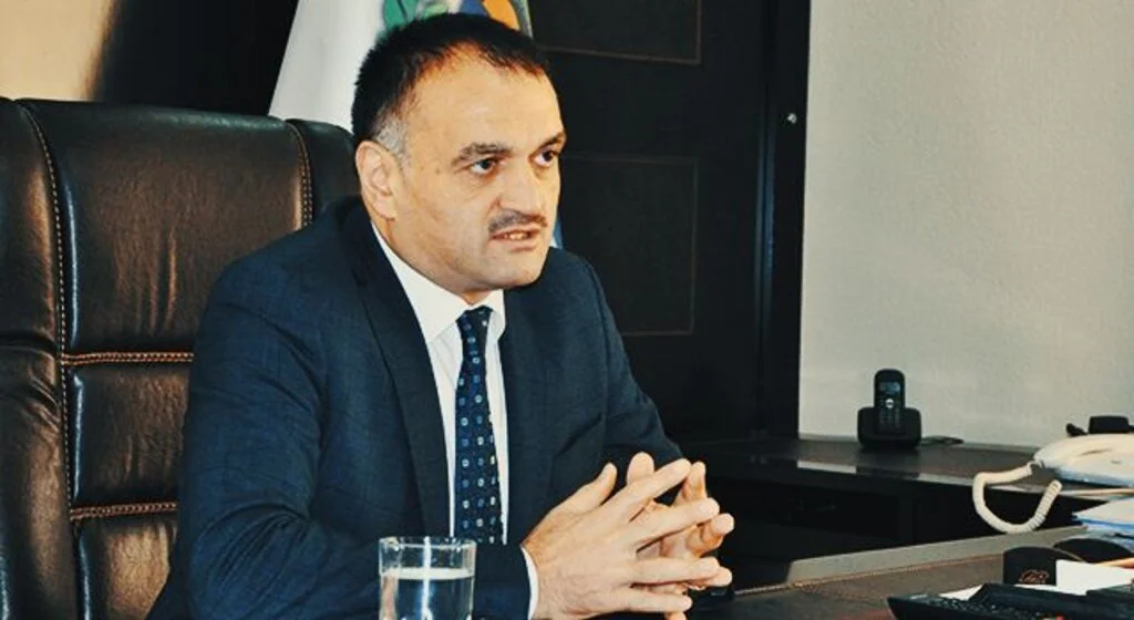 Salıpazarı Belediye Başkanı Akgül: Düşüş rehavete sürüklemesin!