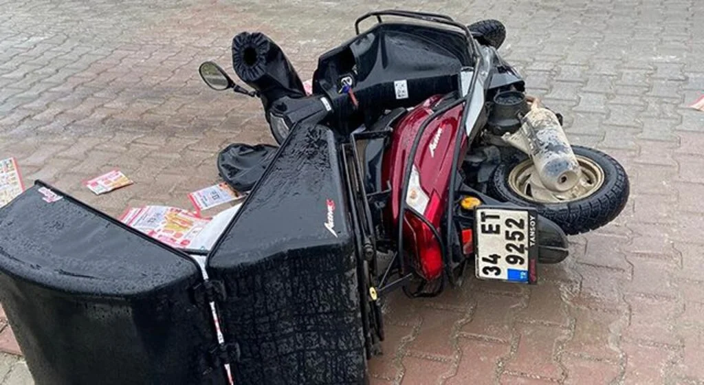 Samsun'da motosiklet devrildi: 1 yaralı