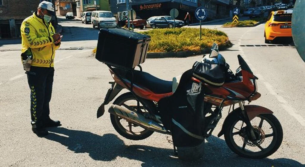 Samsun'da motosiklet devrildi: 1 yaralı