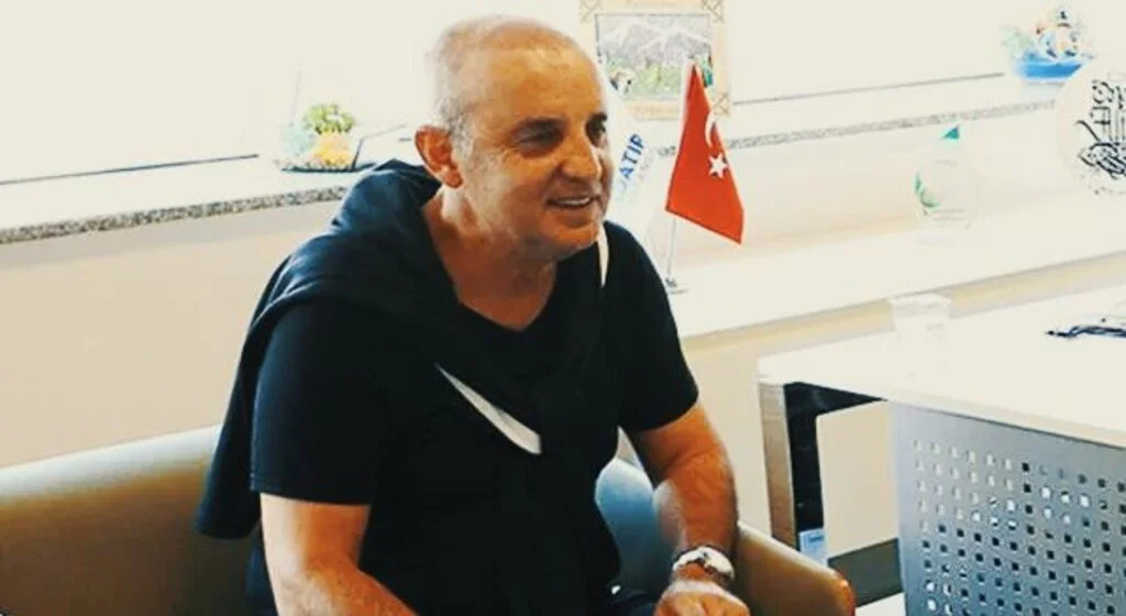 Tuzlaspor'da Suat Kaya ile yollar ayrıldı