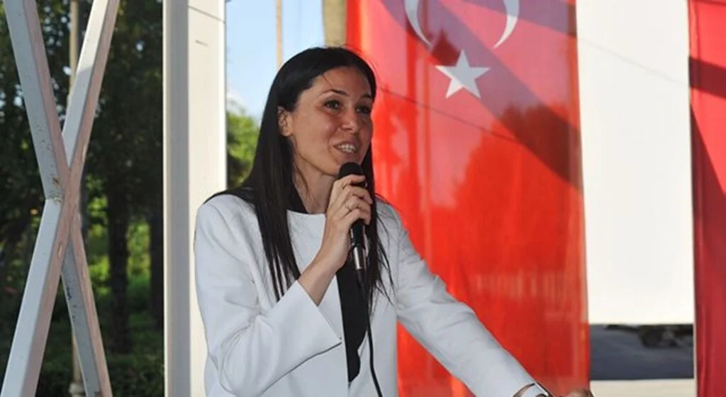 AK Parti Genel Başkan Yardımcısı Karaaslan: "İçeride ve dışarıdaki hainlere karşı mücadele veriyoruz"
