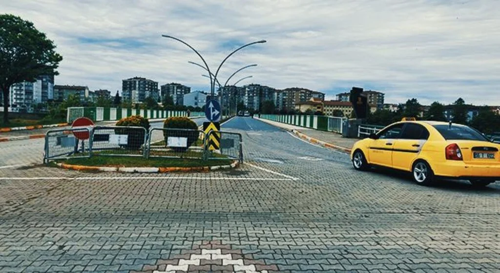Ali Fuat Başgil Köprüsü 22 gün sonra yeniden faaliyette