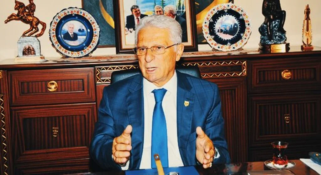 Apaydın şoförlerin  bayramını kutladı 