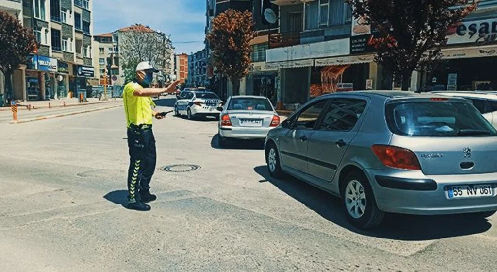 Bafra’da şehir merkezinde denetimler sıklaştı